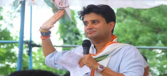 Will Jyotiradiya Scindia Dump Congress? Report Hints At NEW Political Journey