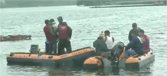 Tragedy During Ganpati Visarjan, 11 Dead After Boat Capsizes At Bhopal's Khatlapura Ghat 