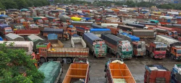 Owners, Drivers Of Over 2,600 Vehicles Penalised For RFID Tag Violations 