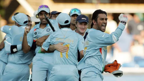 This MS Dhoni Video Of Gully Cricket Will Make All Of Us Nostalgic