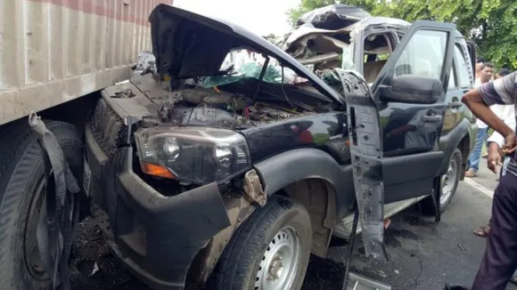 Nagpur: Fomer Union Minister Hansraj Ahir Survives As Convoy Meets With Accident, 2 Dead