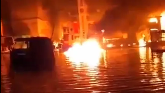 Massive Fire At Patna Petrol Pump Closed For Two Days Due To Waterlogging