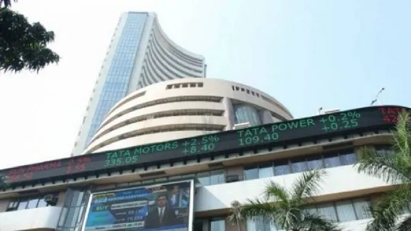 Closing Bell: Sensex Drops 362 Points To End Above 38,000, Nifty Also Loses 1 Per Cent