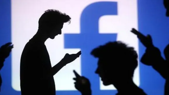 US Pushes Facebook For Way To Peek At Encrypted Messages