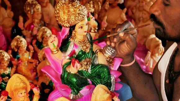 Sharad Purnima 2019: Date, Time And Significance Of This Auspicious Day