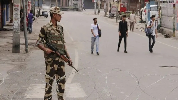 Postpaid Mobile Services Restored In Jammu And Kashmir After 70 Days Of Clampdown