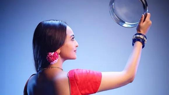 Dabangg 3: Sonakshi Sinha Wishes Fans On Karwa Chauth In Rajjo Style