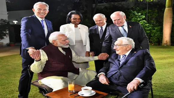 PM Modi Meets Blair, Kissinger, Rice, Other Leaders, Discusses India's USD 5 Trillion Economy Vision 