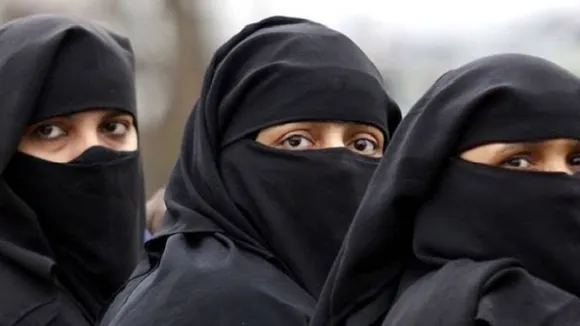 Supreme Court Issues Notice To Modi Govt Over Muslim Women's Entry In Mosques