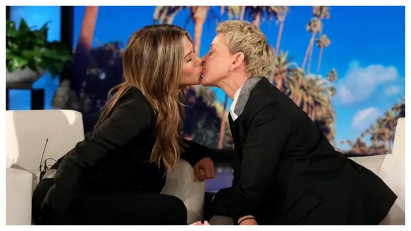 â€œYou Have Very Soft Lips,â€ Jennifer Aniston On Kissing Ellen DeGeneres At Ellen Show
