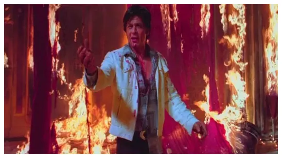 Shah Rukh Khan Rescues Aishwarya Rai's Manager From Fire At Big Bâ€™s Diwali Bash, Sustains â€˜Minor Burnsâ€™  