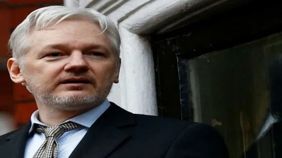 WikiLeaks Founder Julian Assangeâ€™s Treatment Putting His Life 'At Risk': UN Expert