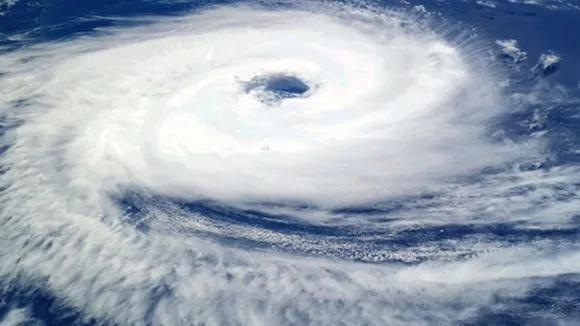 Cyclone â€˜Mahaâ€™ Likely To Hit Gujarat On Wednesday, State On Alert 