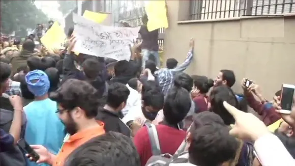 JNU Partially Rolls Back Hike In Hostel Fee, Announces Scheme For EWS Students