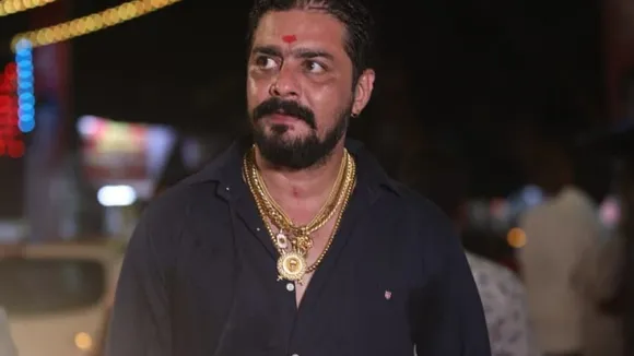 Bigg Boss 13: Hindustani Bhauâ€™s Wife Ashwini Files Complaint Against â€˜Fakeâ€™ Family Members 