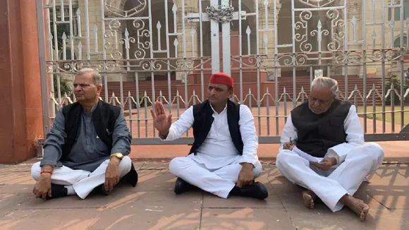 Govt Couldnâ€™t Save Life Of A Daughter, This Is A Black Day: Akhilesh Yadav On Death Of Unnao Rape Survivor 