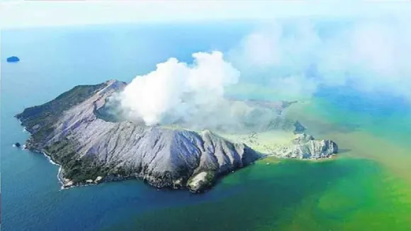New Zealand: 3 Days On, Over 24 Missing, Authorities Say Volcano Too Dangerous To Remove Bodies