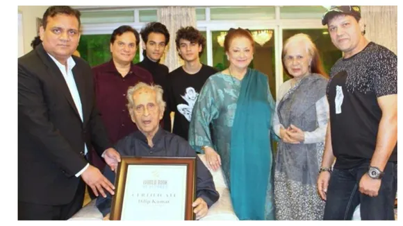 Netizens Mistake Dilip Kumarâ€™s Brother Aslam Khan For Veteran Actor, Family Clears Confusion 