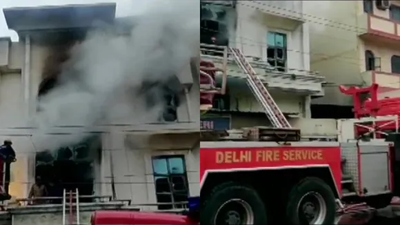 1 Killed In Massive Fire In Delhi's Patparganj Industrial Area