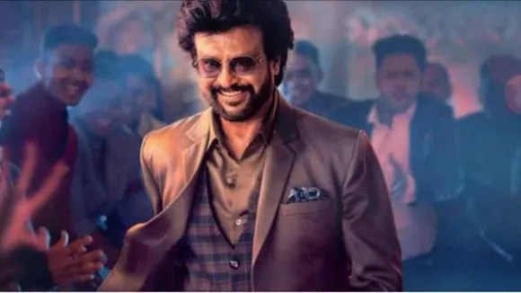 Darbar Twitter Review: Fans Hail Rajinikanth's Family Entertainer; Calls It Blockbuster