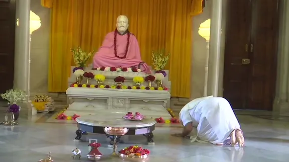 PM Narendra Modi Pays Tribute To Swami Ramakrishna Paramhamsa In Belur Math