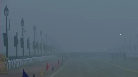 Dense Fog Engulfs Delhi-NCR, 20 Trains Running Late, Flight Services Hit