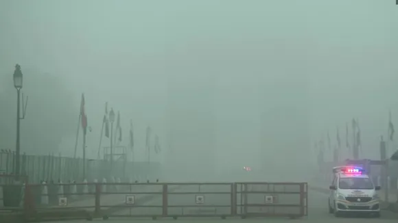 Visibility Drops Below 50 Metres As Dense Fog Engulfs Delhi, 22 Trains Get Delayed 