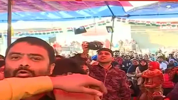 News Nation Journalist Manhandled, Camera Broken At Shaheen Bagh Protest Site