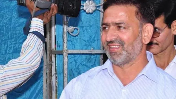 AAP Vikaspuri candidate Mahinder Yadav