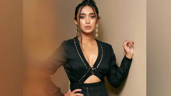 sayani gupta