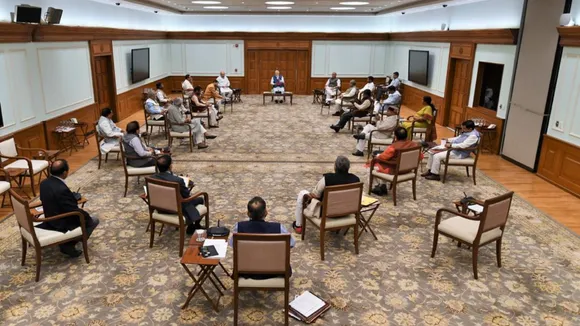 Cabinet meet social distancing