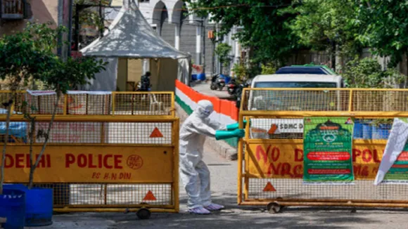 Delhi Containment Zone Corona Virus FIR