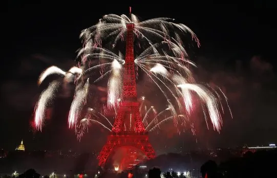 Bastille Day fireworks at Eiffle tower
