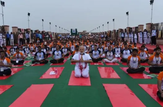  International Yoga Day 2017 PM Narendra Modi leads celebrations in Lucknow