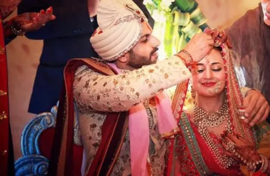 In Pics: Divyanka Tripathi, Vivek Dahiya 1st wedding Anniversary: Lets recall 'Yeh Hai Mohabbatein' star's 'Pyaar'