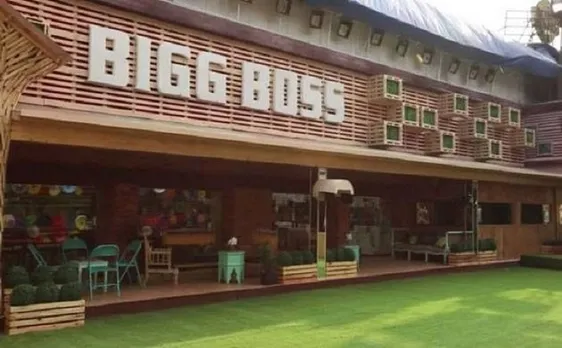 Bigg Boss 12 final contestant list leaked as individual salman khan Sumier Pasricha Anup Jalota Deepak Kalal Srishty Rode Karanvir Bohra 