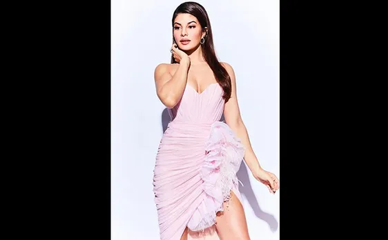 Jacqueline Fernandez Bollywood Fashion Diva stuns in killer shades