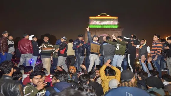 In Pictures: Students On Street As Campuses Seethe Over Jamia Crackdown