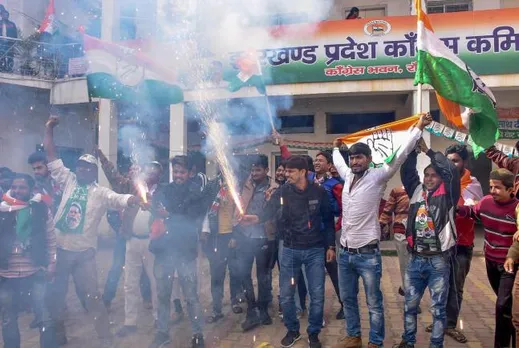 In Pics: JMM-Congress-RJD Workers Celebrate As Jharkhand Assembly Elections Results Favour Alliance