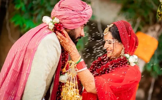 Mona Singh Looks Resplendent In Red Lehenga; Wedding Pics Out Now