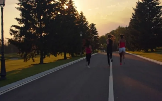 Bhabhijiyan out for early morning run; Click here for a few safety tips