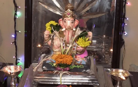 Mumbaiâ€™s This Family Started Hosting Ganesh Utsav In 1845