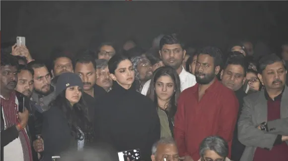 Deepika Padukone's JNU Visit Leaves Twitter Divided: Here're Reactions