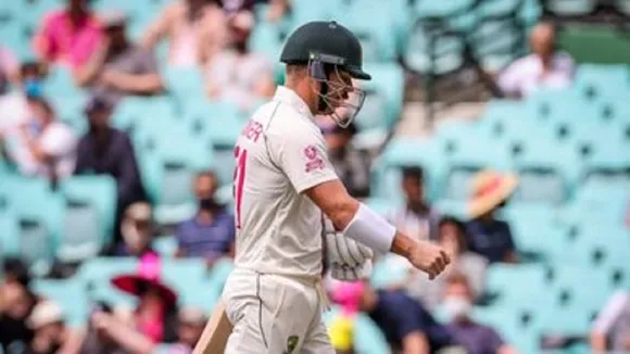 Sydney Test Highlights, Australia loses one at 93