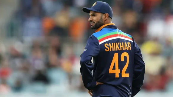DHAWAN in preparation to create history, Lanka battered for 20 years