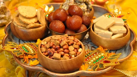 Sweets and Snacks For Diwali