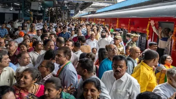 bandra railway station