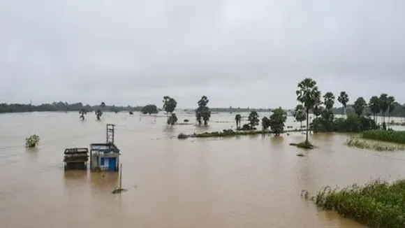 heavy rain in bengal 