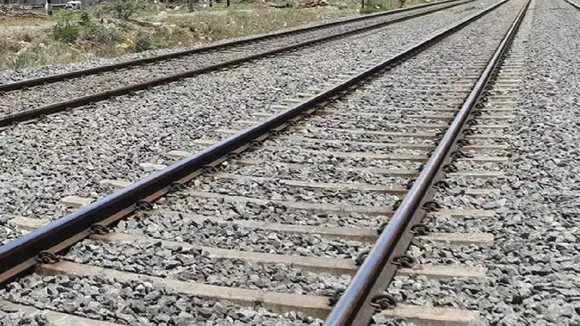 Bhopal train hit bba student