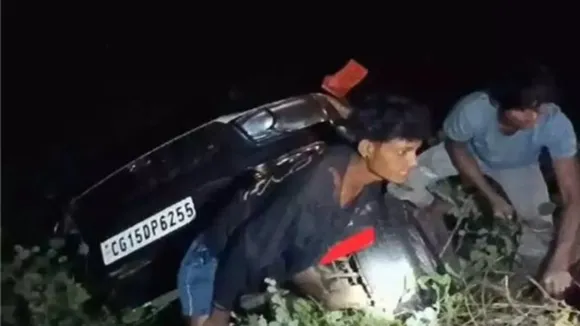 Balrampur Road Accident